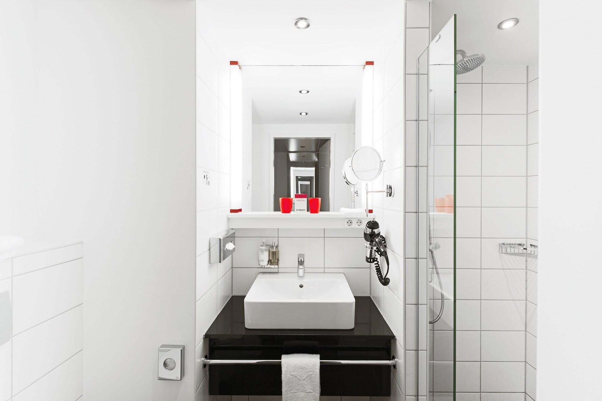 Dormero Frankfurt 4*