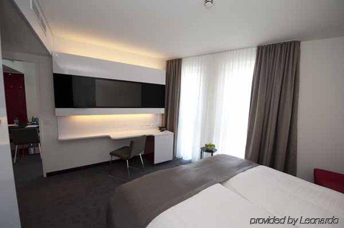 Dormero Frankfurt Hotel 4*