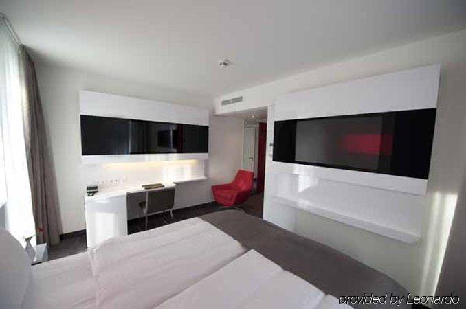 Dormero Frankfurt 4*